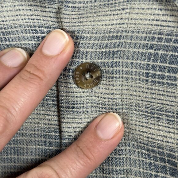 REI Shirt Long Sleeve Button Down Men’s Size XLT Vented Outdoor Hike Camp Green - Picture 10 of 14